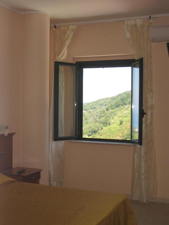 Locanda Adele Parghelia Camera foto